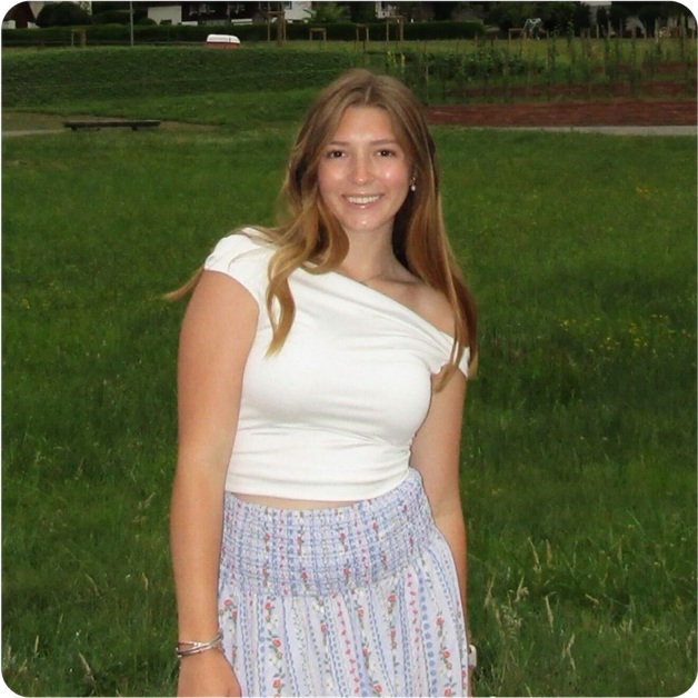 Katie, creator at The 411